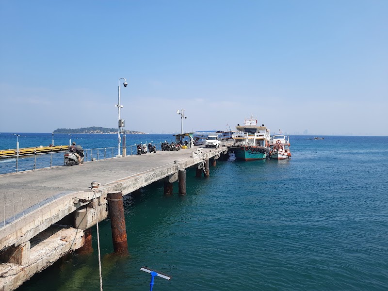 Na Baan pier - Na Baan pier ประเทศไทย เกาะล้าน พัทยา ม.7 ชลบุรึ Amphoe Bang Lamung, Chang Wat Chon Buri, Thailand