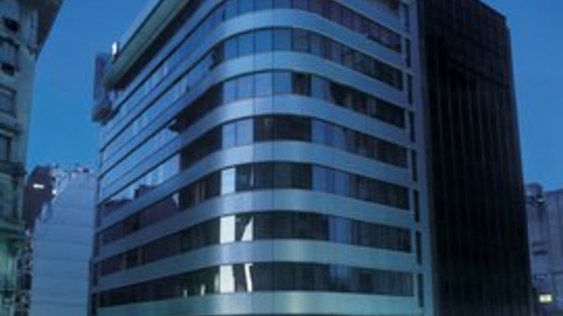 Hotel NH Buenos Aires Latino - Hotel NH Buenos Aires Latino Suipacha 309, C1008 Cdad. Autónoma de Buenos Aires, Argentina