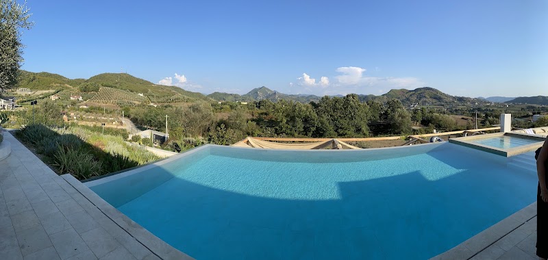 PikHost Albania - PikHost Albania, Rruga Beqir Luga, Tiranë 1001, Albania