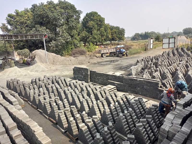 M/S Manish Fly Ash Bricks - M/S Manish Fly Ash Bricks, Village-Khuteri ,post-Sikosa, near Tanndula River, Tehsil, Arjunda, Khuteri, Chhattisgarh 491222, India