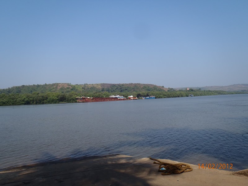 Durbhat Ferry Terminal - Durbhat Ferry Terminal, Durbhat Ferry Rd, Durbhat, Agapur, Goa 403401, India