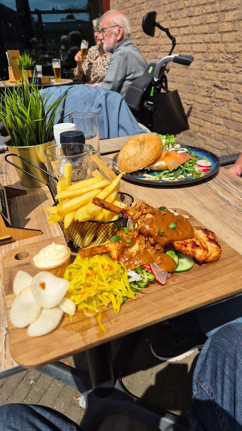 Bij Merel Lunchroom en ontmoetingspunt - Bij Merel Lunchroom en ontmoetingspunt De Loop 67, 5688 EW Oirschot, Netherlands