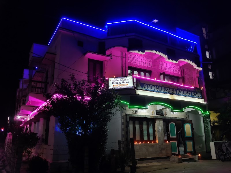 Radha Krishna Holiday Home - Radha Krishna Holiday Home, Baliapanda Housing Board Colony, Puri, Odisha 752001, India