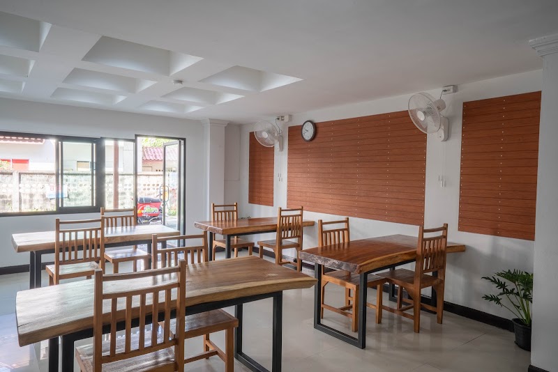 TJR Boutique Hotel - TJR Boutique Hotel 26 Rachadamnoen Rd Soi 1, Tambon Si Phum, Amphoe Mueang Chiang Mai, Chang Wat Chiang Mai 50200, Thailand