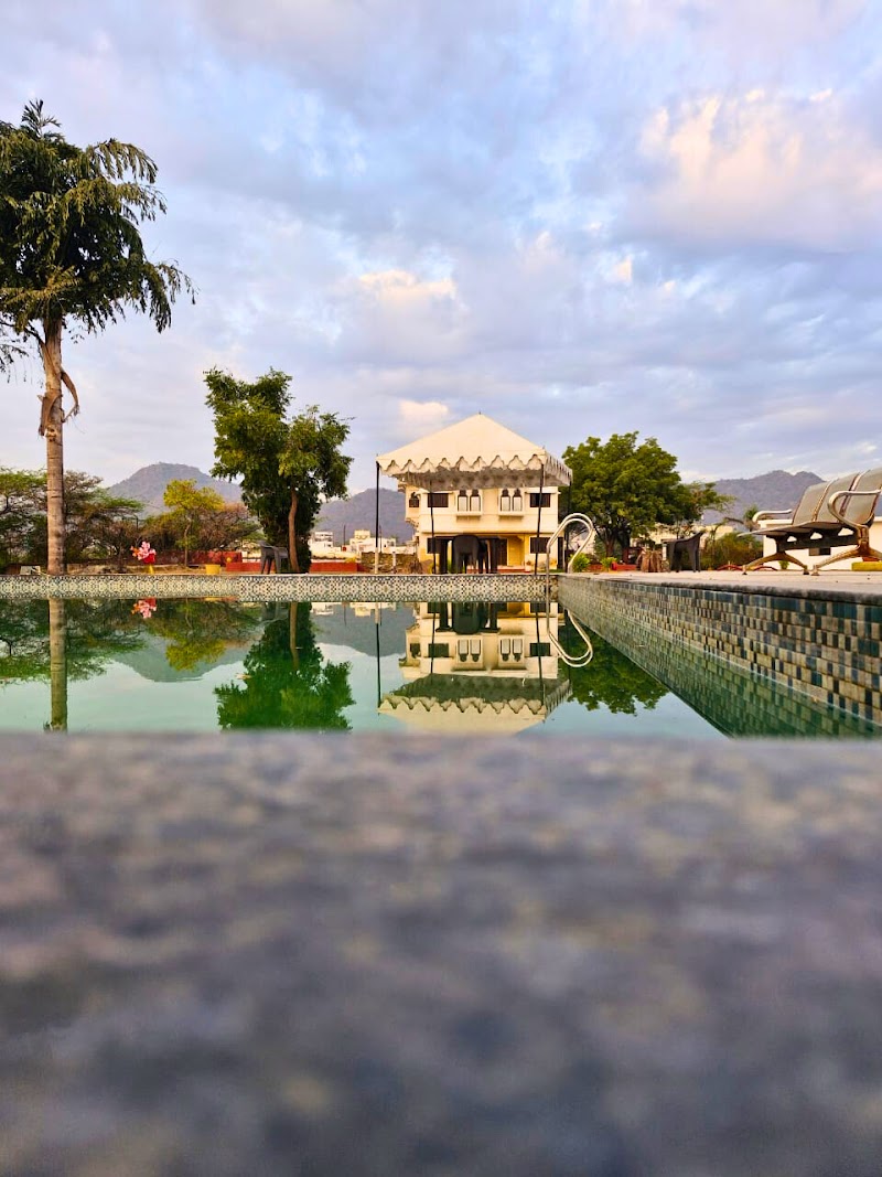 Bharat lake View Resort