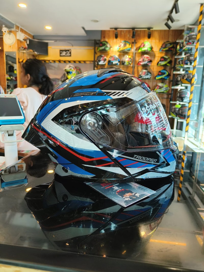 Bikerz Mode – Helmets & Riding Gears | Bike Accessories in Bangalore - Bikerz Mode – Helmets & Riding Gears | Bike Accessories in Bangalore #41/30,basement& ground floor ,2nd cross, ibalur,sarjapur road, Ibbaluru, Bellandur, Bengaluru, Karnataka 560102, India