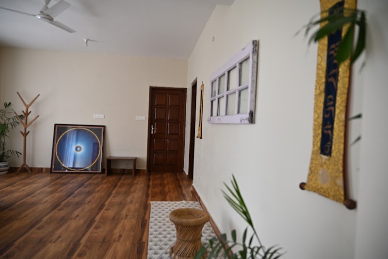 Junglaat Stays & Experiences - Junglaat Stays & Experiences Naddi Rd, near डल झील, McLeod Ganj, Dharamshala, Himachal Pradesh 176216, India