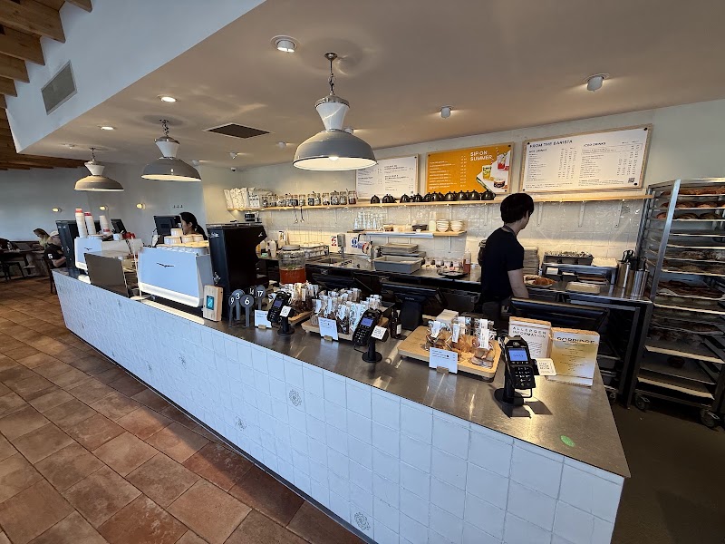 GAIL's Bakery Paddington - GAIL's Bakery Paddington Paddington Basin, London W2 1LA, UK