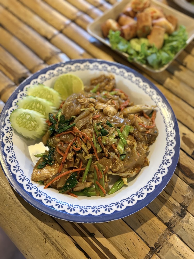 Somtam J mam - Somtam J mam PX9X+8P4, Unnamed Road, Tambon Ko Pha-ngan, Amphoe Ko Pha-ngan, Chang Wat Surat Thani 84280, Thailand