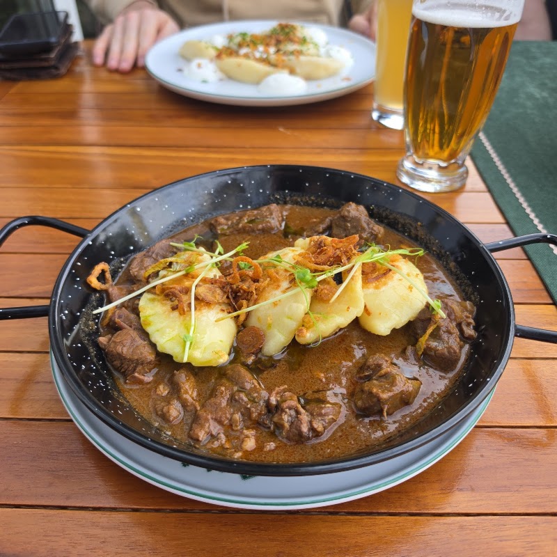 ROLAND Slovak Restaurant - ROLAND Slovak Restaurant, Hlavné námestie 5, 811 01 Bratislava-Staré Mesto, Slovakia