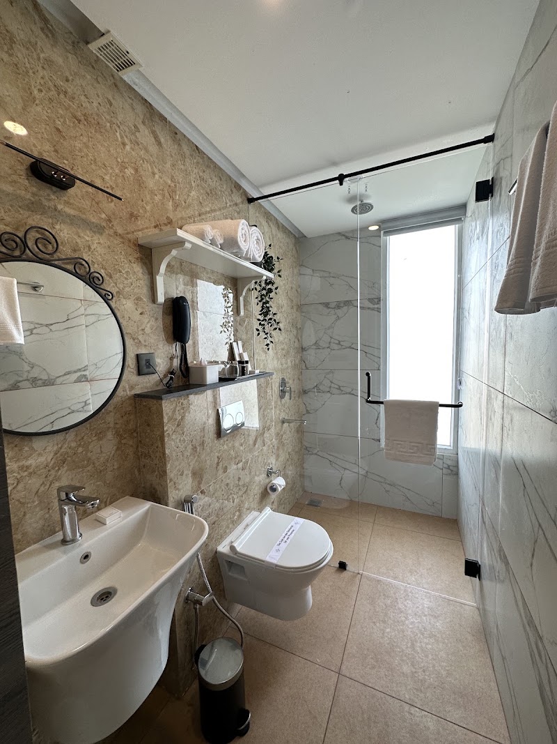 De Fleur Hotel - De Fleur Hotel 285, Mission Street, Laporte St, Corner, Puducherry, 605001, India