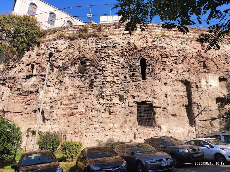 Örme Dikilitaş - Örme Dikilitaş, Binbirdirek, Sultan Ahmet Parkı No:5, 34122 Fatih/İstanbul, Türkiye