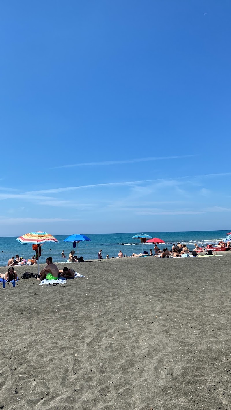 Patrizia’s Beach - Patrizia’s Beach, Lungomare Amerigo Vespucci, 10, 00122 Roma RM, Italy