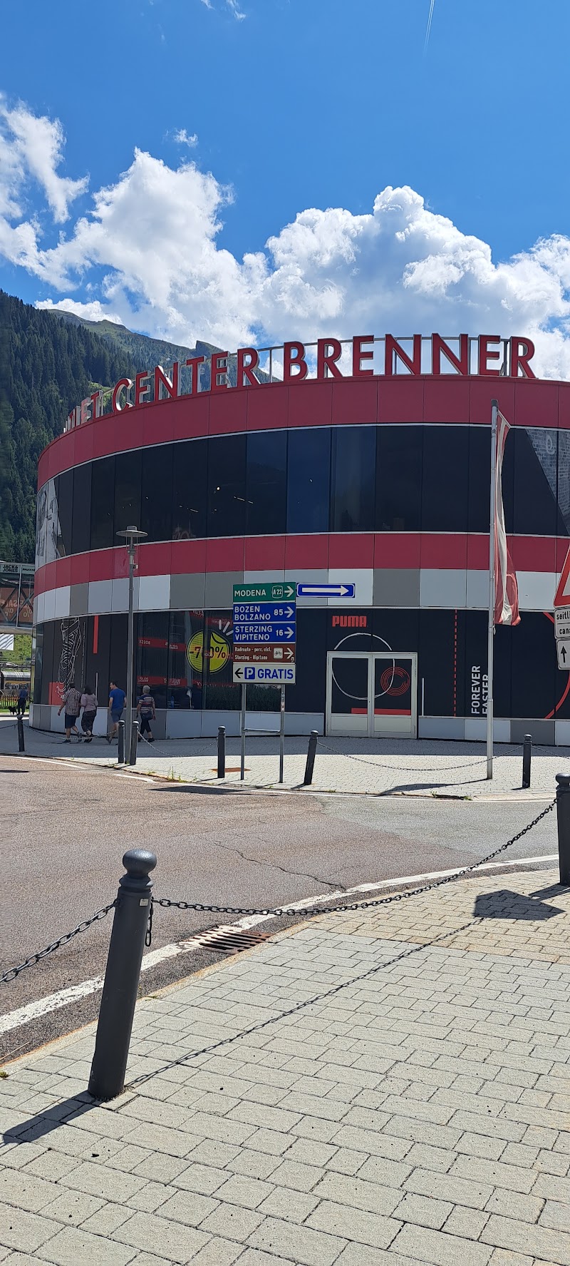 Boundary Stone Italy-Austria - Boundary Stone Italy-Austria, Brennerpass, 39051 Brennero BZ, Italy