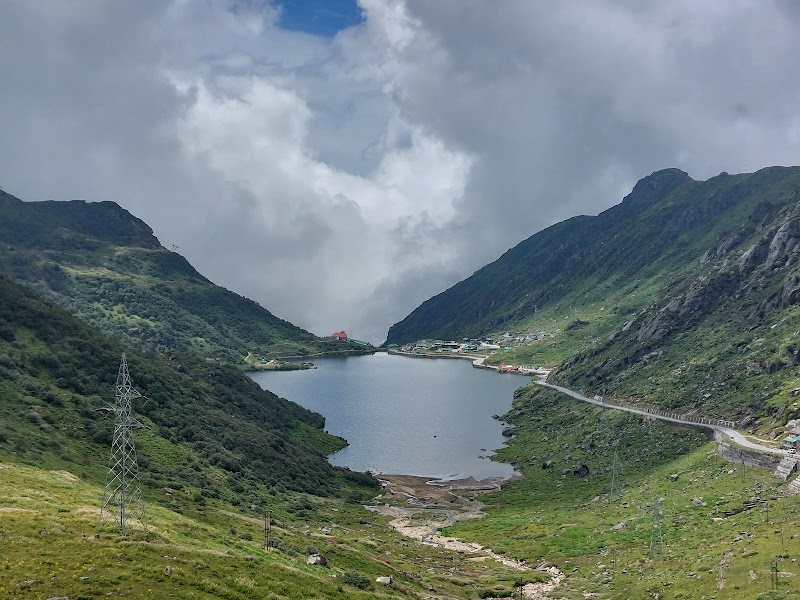 Tsomgo Lake View Point/ Changu Lake - Tsomgo Lake View Point/ Changu Lake, Changu Lake - Nathula Pass, 9QCC+XP3, Road, Sikkim 737102, India