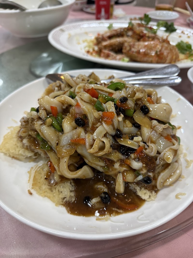 Ming Kee Seafood Restaurant - Ming Kee Seafood Restaurant, 40 Lau Fau Shan Main St, Lau Fau Shan, Hong Kong