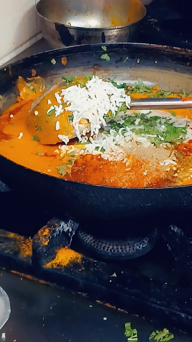 Apni Rasoi - Apni Rasoi B6, 149, C Block Rd, C Block, Sector 8B, Sector 8, Rohini, Delhi, 110085, India