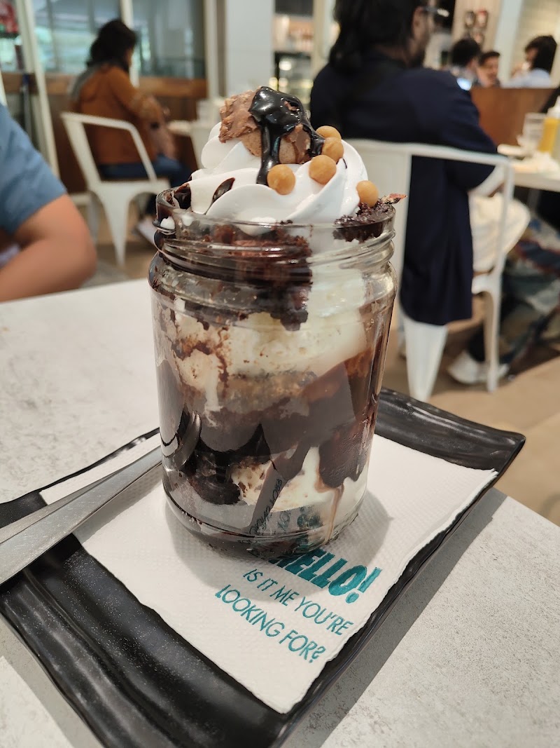 Truffles St. Marks - Truffles St. Marks XJC2+M9M, 22, St Mark's Rd, Shanthala Nagar, Ashok Nagar, Bengaluru, Karnataka 560001, India