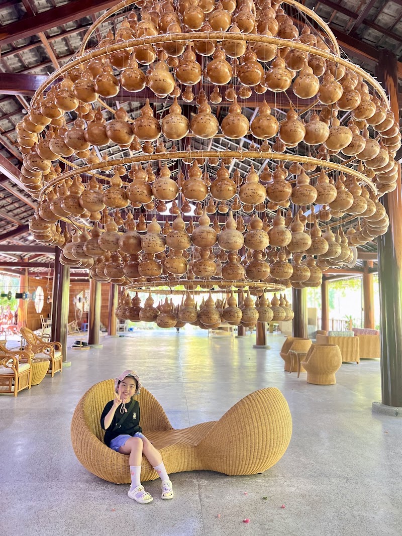 Làng nghề Trường Sơn - Trường Sơn Craft Village - Làng nghề Trường Sơn - Trường Sơn Craft Village 08 Trường Sơn, Nha Trang, Khánh Hòa 57129, Vietnam