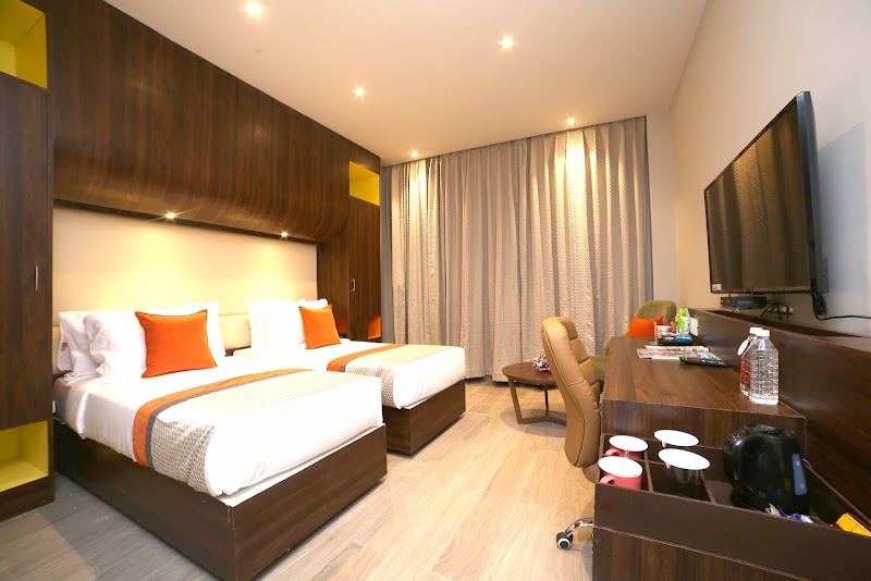 The Palace By Park Jewels Hotels And Resorts - The Palace By Park Jewels Hotels And Resorts Ajmer-Jaipur Expy, Narsinghpura, Jaipur, Ramchandpura, Rajasthan 302026, India