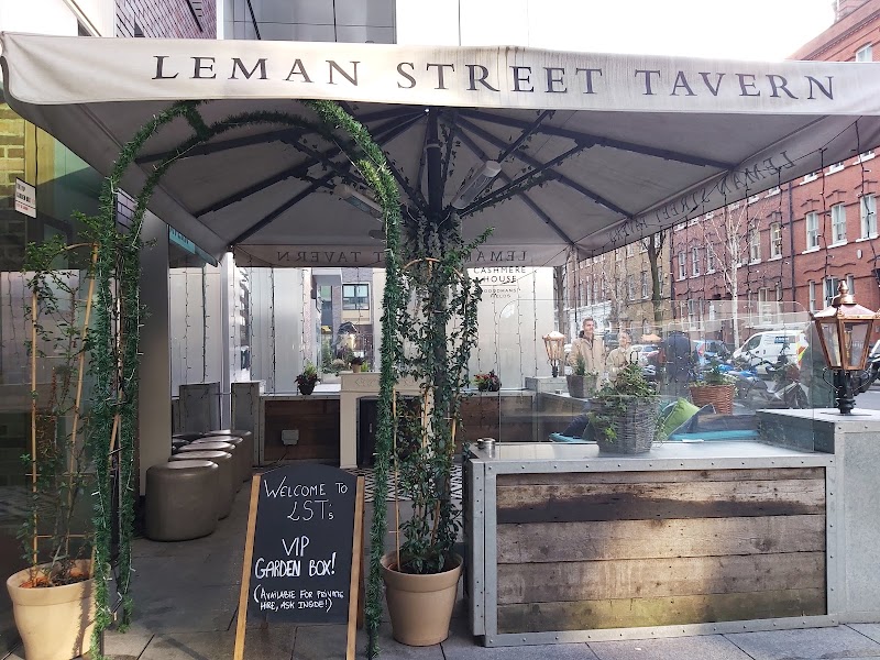 Leman Street Tavern - Leman Street Tavern 31 Leman St, London E1 8PT, UK