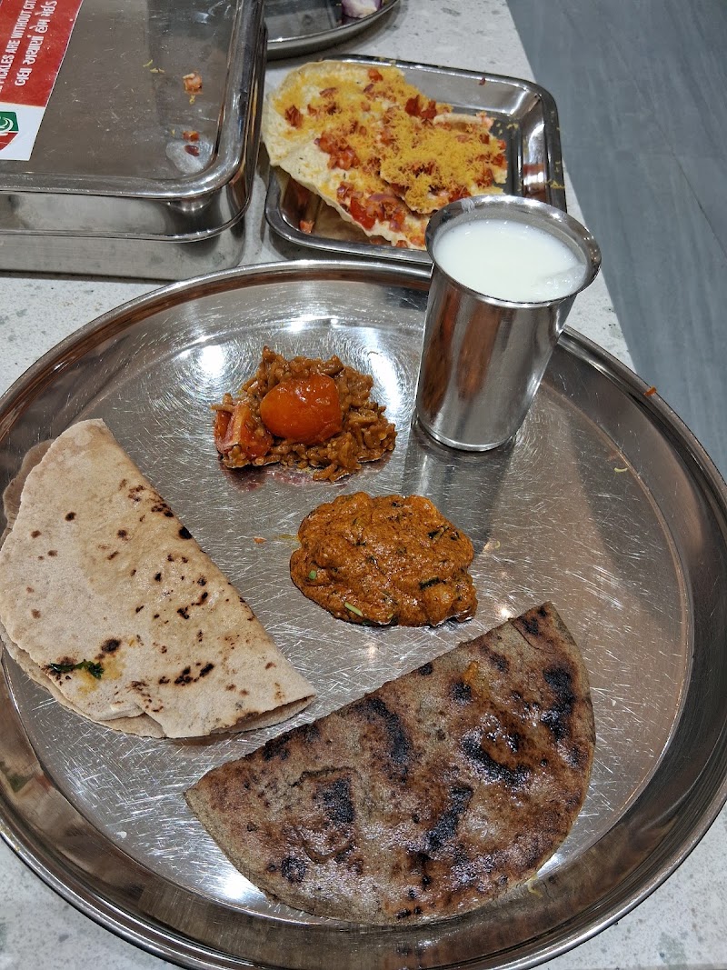 Shree Khodiyar Kathiyawadi Dhaba - Shree Khodiyar Kathiyawadi Dhaba, 43JF+9JF, Halol - Vadodara Rd, nr.tolnaka, Haripura, Halol, Vadodara, Gujarat 391445, India