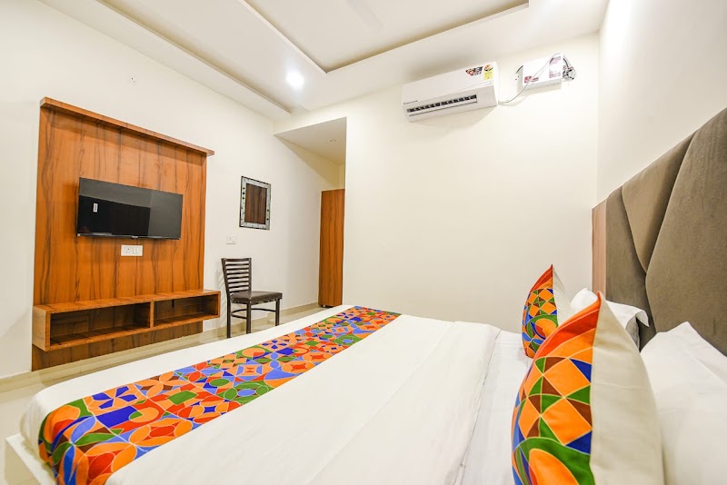 SSR stay - SSR stay, near ramada hotel, Goal Hatti Chowk, Hall Bazar, Katra Ahluwalia, Amritsar, Punjab 143001, India