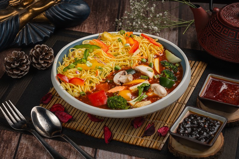 Solanas Chinese & Thai - Solanas Chinese & Thai Plot No 21/9 Heritage School Road, near Indira Gandhi Eye Hospital, Sector 62, Gurugram, Haryana 122098, India