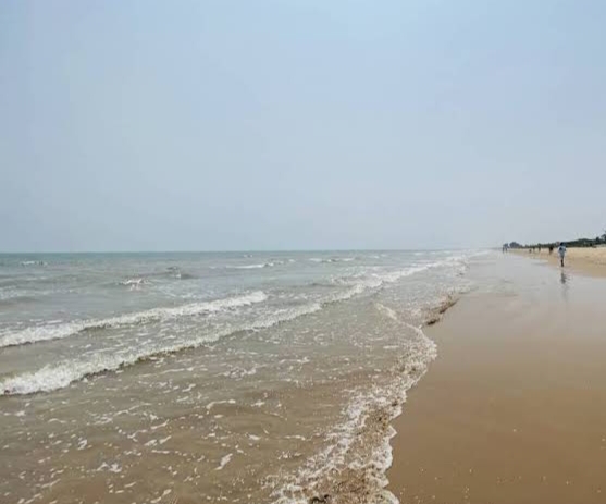 Suryalanka Beach - Suryalanka Beach Suryalanka Beach, Andhra Pradesh, India