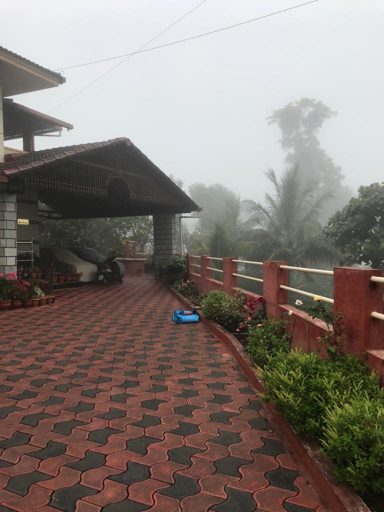 Aashirwad Home Stay - Aashirwad Home Stay Abbi Falls Road, K-Nidugane, Madikeri, Karnataka 571201, India