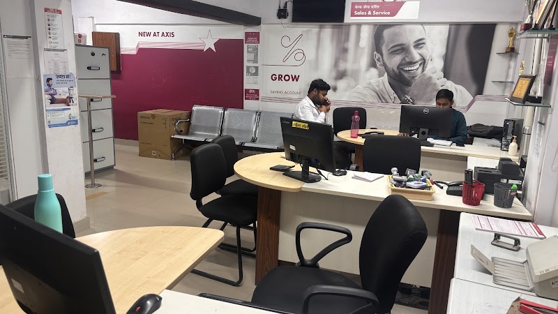 Axis Bank - Bagbahara - Axis Bank - Bagbahara, Premises Of Kamalawati, Yadav NH 53, near Bharat Petrol Pump, Bagbahara, Chhattisgarh 493449, India