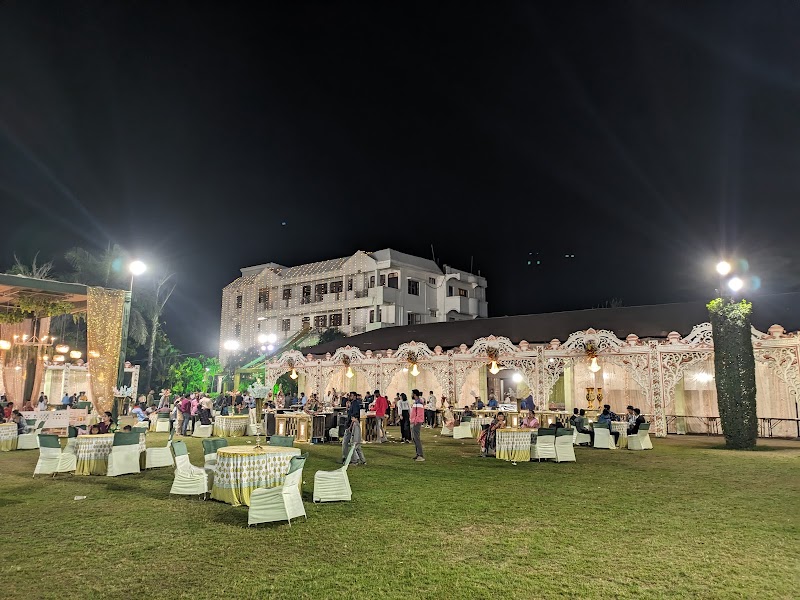 Park Palace - Park Palace 6MH6+VMM, Ring Road No. 1, beside BT Tower, New Purena, Mahaveer Nagar, Raipur, Tikrapara, Chhattisgarh 492001, India