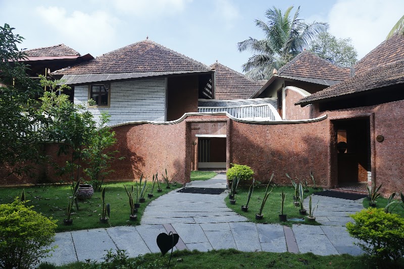 Hoysala Village Resort - Hoysala Village Resort Survey No. 357, 1/2, Belur Road, Handinkere Village, JH Kere PO, 23P7+39M, Hosahalli, Hoovinahalli Kaval, Handinakere, Karnataka 573217, India