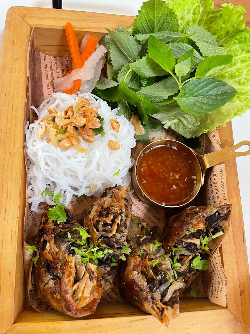RICE ON RICE - tiệm chay nhỏ xinh - RICE ON RICE - tiệm chay nhỏ xinh, 15 Đ. Phùng Thế Tài, VCN, Nam Nha Trang, Khánh Hòa 650000, Vietnam