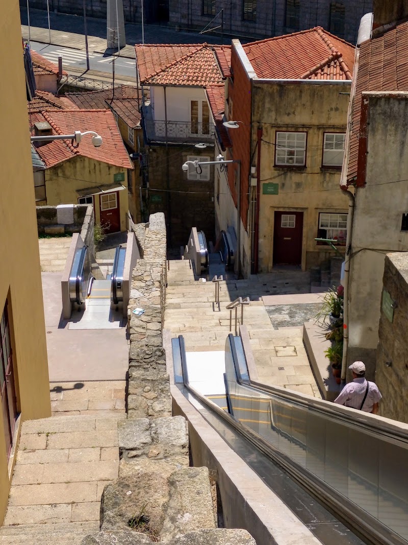 Miradouro Bandeirinha da Saúde - Miradouro Bandeirinha da Saúde Rua da Bandeirinha 27, 4050-412 Porto, Portugal