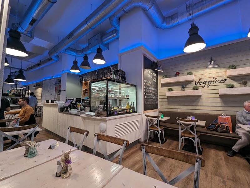 Veggiezz - Veggiezz Salzgries 9, 1010 Wien, Austria