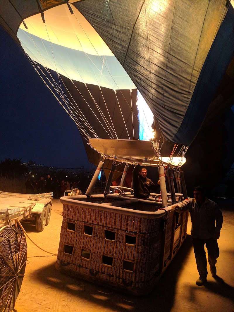 istanbul Balloons - istanbul Balloons, Göreme El Sanatları Çarşısı, No:24, İsali - Gaferli - Avcılar, 50180 Göreme/Nevşehir Merkez/Nevşehir, Türkiye