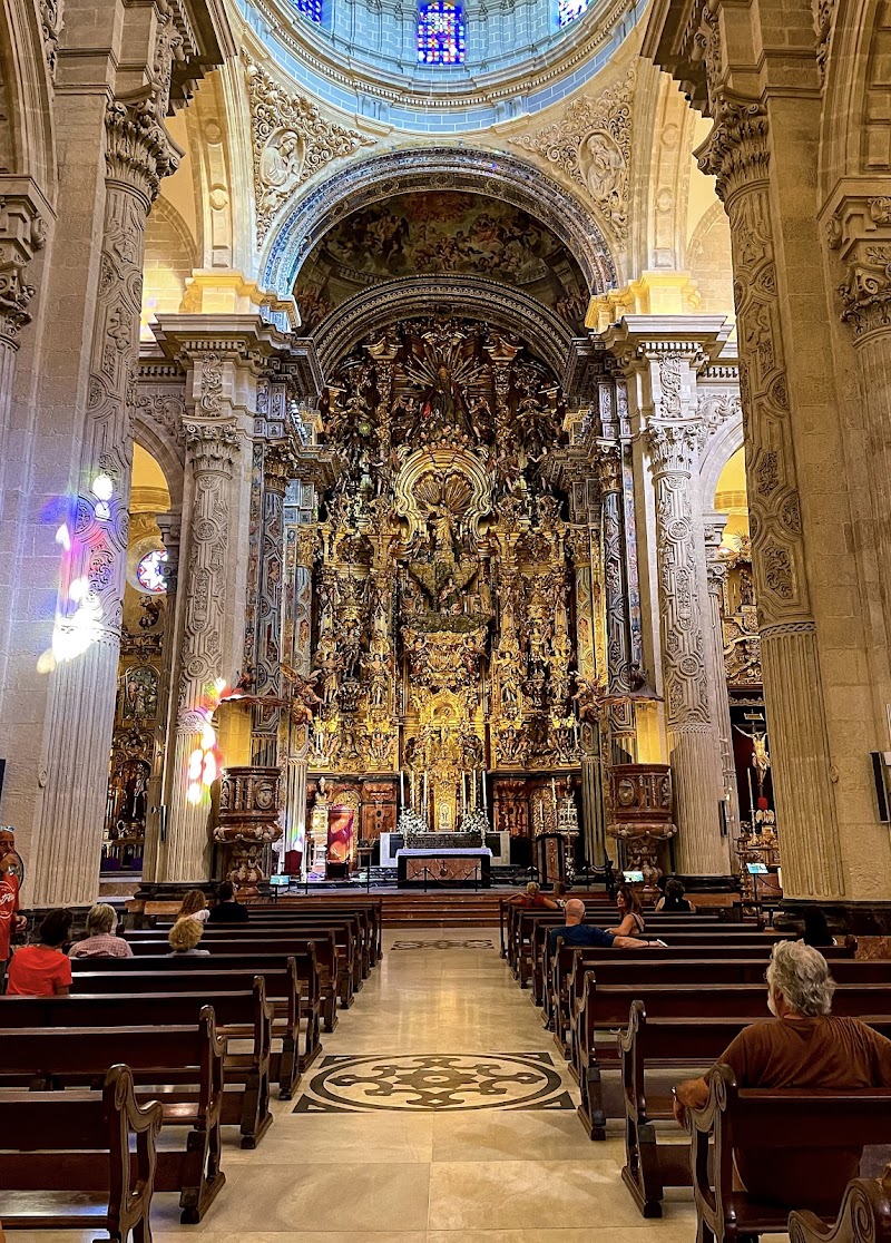 Iglesia Colegial del Divino Salvador - Iglesia Colegial del Divino Salvador Pl. del Salvador, 3, Casco Antiguo, 41004 Sevilla, Spain