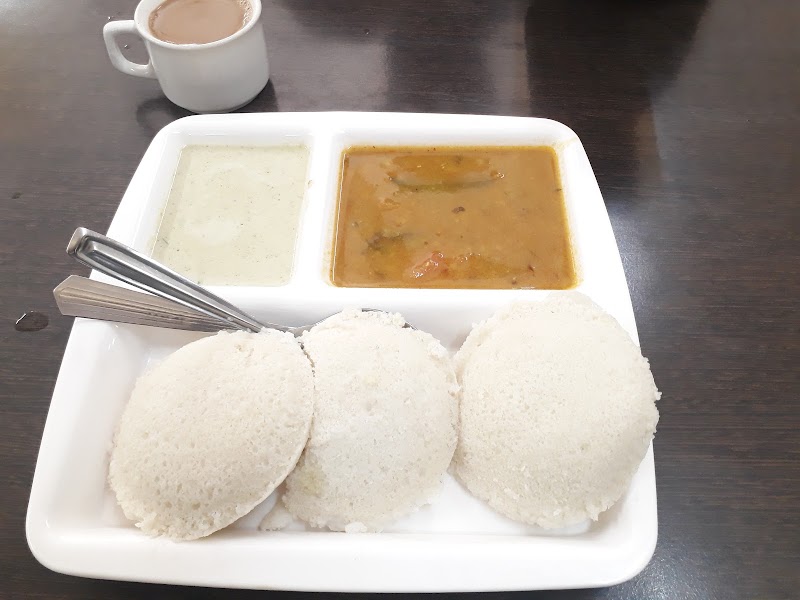 Hotel Aaswad Pure Veg - Hotel Aaswad Pure Veg Gandhi Colony, Tilak Ali, Ratnagiri, Maharashtra 415612, India