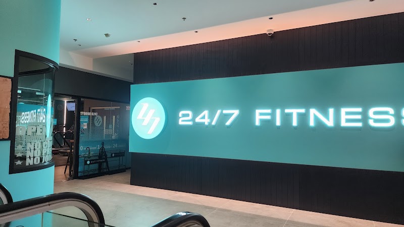 24/7 Fitness Hang Hau Park Club - 24/7 Fitness Hang Hau Park Club, TKO Gateway, 2 Sheung Ning Rd, Tseung Kwan O, New Territories, Hong Kong