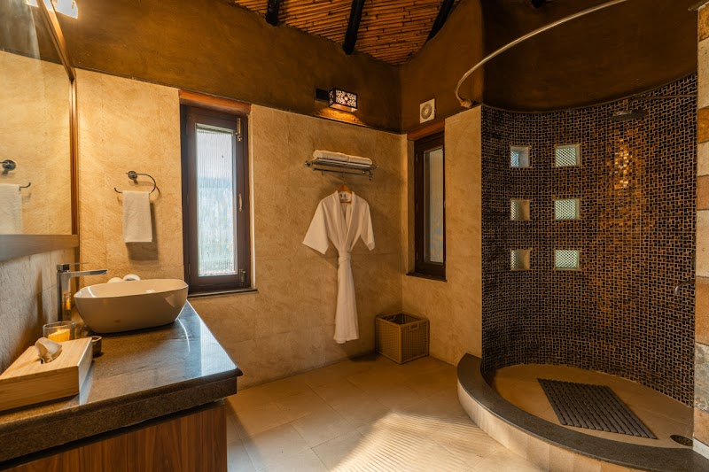 StayVista at The Birdwood Estate - StayVista at The Birdwood Estate, The Organic Ashram, Farm No. 20 Gobind Sadan Marg, Police Booth, Mandi Rd, near Jaunapur, Gadaipur, Gadpur Farm, DLF Farms, New Delhi, Delhi 110030, India