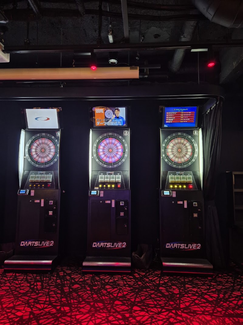 Dining Darts Bar Bee NAMBA - Dining Darts Bar Bee NAMBA Japan, 〒542-0076 Osaka, Chuo Ward, Namba, 3-chōme−1−１５ さくら家ビル B1F