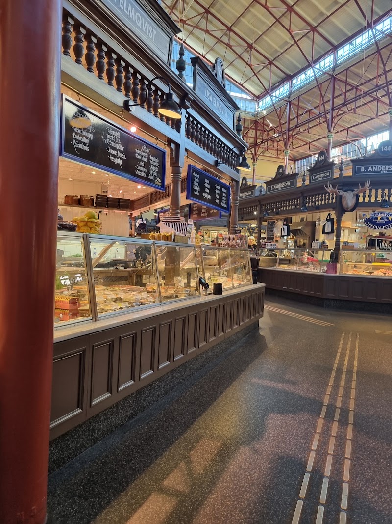 Husmans Deli, Östermalmshallen - Husmans Deli, Östermalmshallen Östermalms Food Hall, Humlegårdsgatan 1, 114 46 Stockholm, Sweden