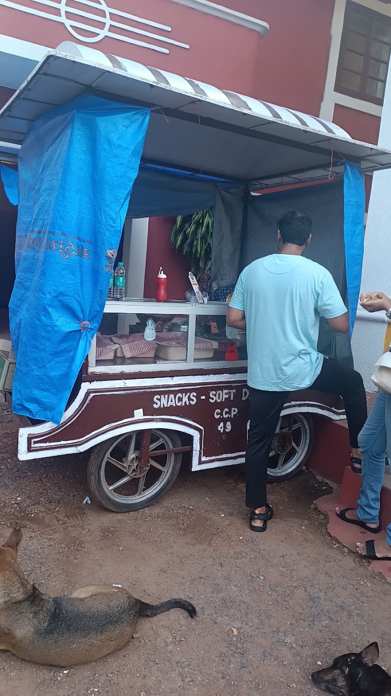 Tony bhai Cutlet Pao - Tony bhai Cutlet Pao FRWJ+QHG, Rua 31 de Janeiro, Fontainhas (quarter), Altinho, Panaji, Goa 403001, India