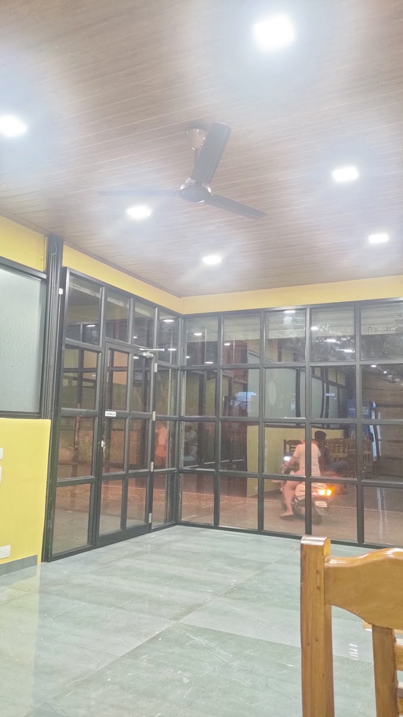 Raidan Mandhi - Raidan Mandhi, 3W74+X2V, Chemmad-Thalappara Rd, Moonniyur, Kerala 676311, India
