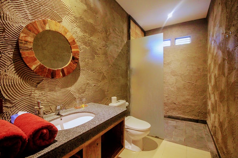 Aji Lodge Bungalows and Gallery - Aji Lodge Bungalows and Gallery, Jl. Sukma Kesuma No.11, Peliatan, Kecamatan Ubud, Kabupaten Gianyar, Bali 80571, Indonesia