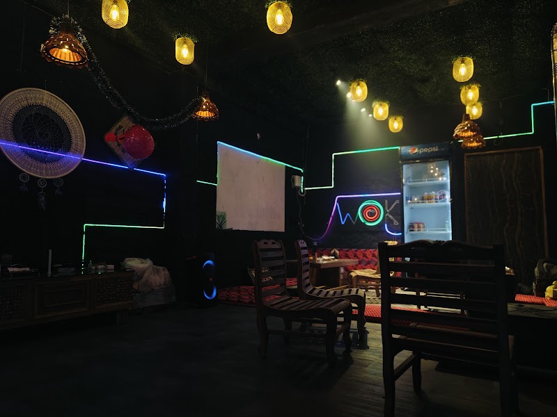 Wok in the Woods - Wok in the Woods 277X+6QH, Kasol, Himachal Pradesh 175105, India