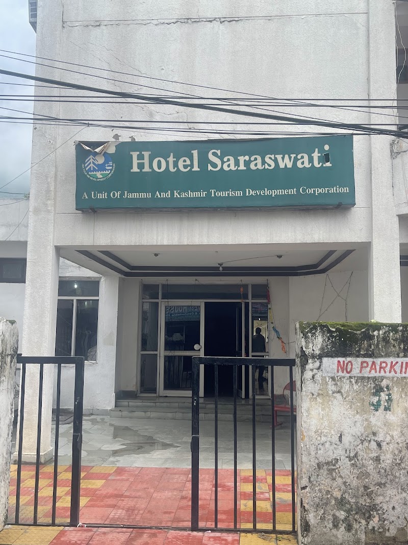 JKTDC Hotel Saraswati (Tourist Bungalow Katra) - JKTDC Hotel Saraswati (Tourist Bungalow Katra) XWRJ+JP9, Katra, 182301