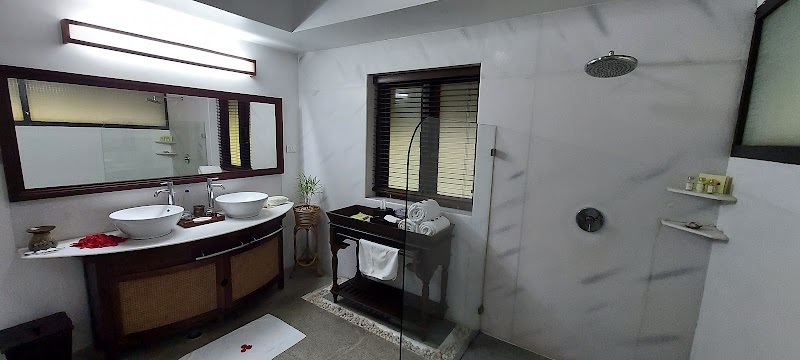 Carnoustie Ayurveda & Wellness Resort - Carnoustie Ayurveda & Wellness Resort Opp. Chennaveli Church, Mararikulam, Chennaveli, Chethy, State Highway 66, Perunneermangalam, Mararikkulam North, Kerala 688530, India