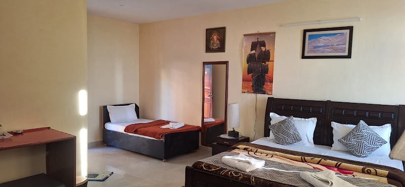 HOTEL DEODAR VILLA - HOTEL DEODAR VILLA Temple Rd, McLeod Ganj, Dharamshala, Himachal Pradesh 176215, India